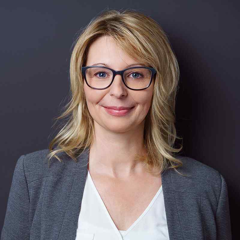 https://cavourpartners.ch/wp-content/uploads/2019/10/image_team_08.jpg